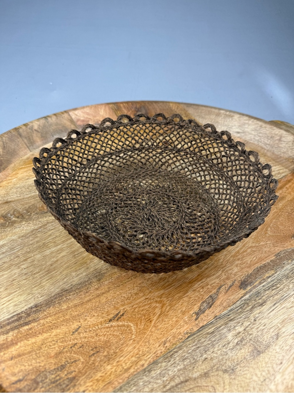 Handwoven Rustic Boho Basket Bowl Scalloped Edge 9.5”